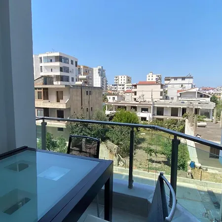Apartment Family Retreat On The By Wave *