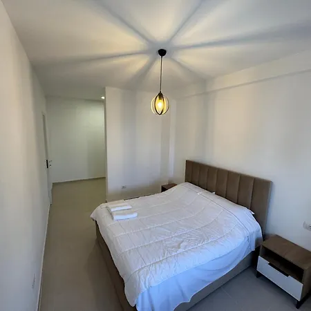 Family Retreat On The By Wave Apartment *